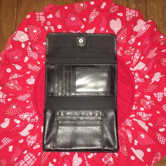 Moderately used fossil wallet - Picture 3 of 4